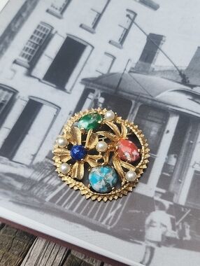 Vintage Sarah Coventry Floral Brooch